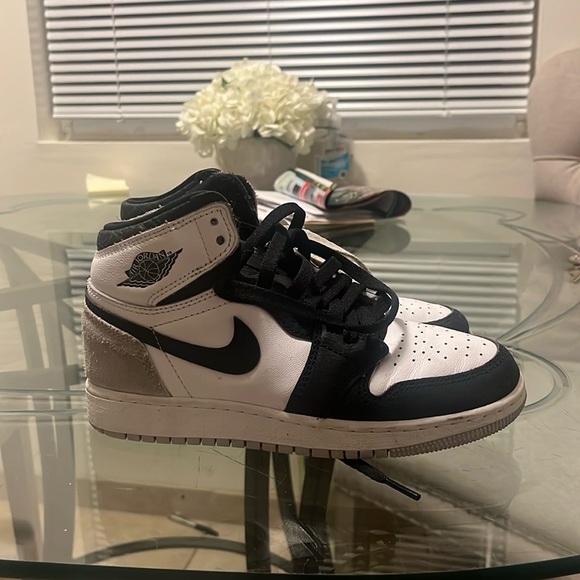 mens black high top jordans